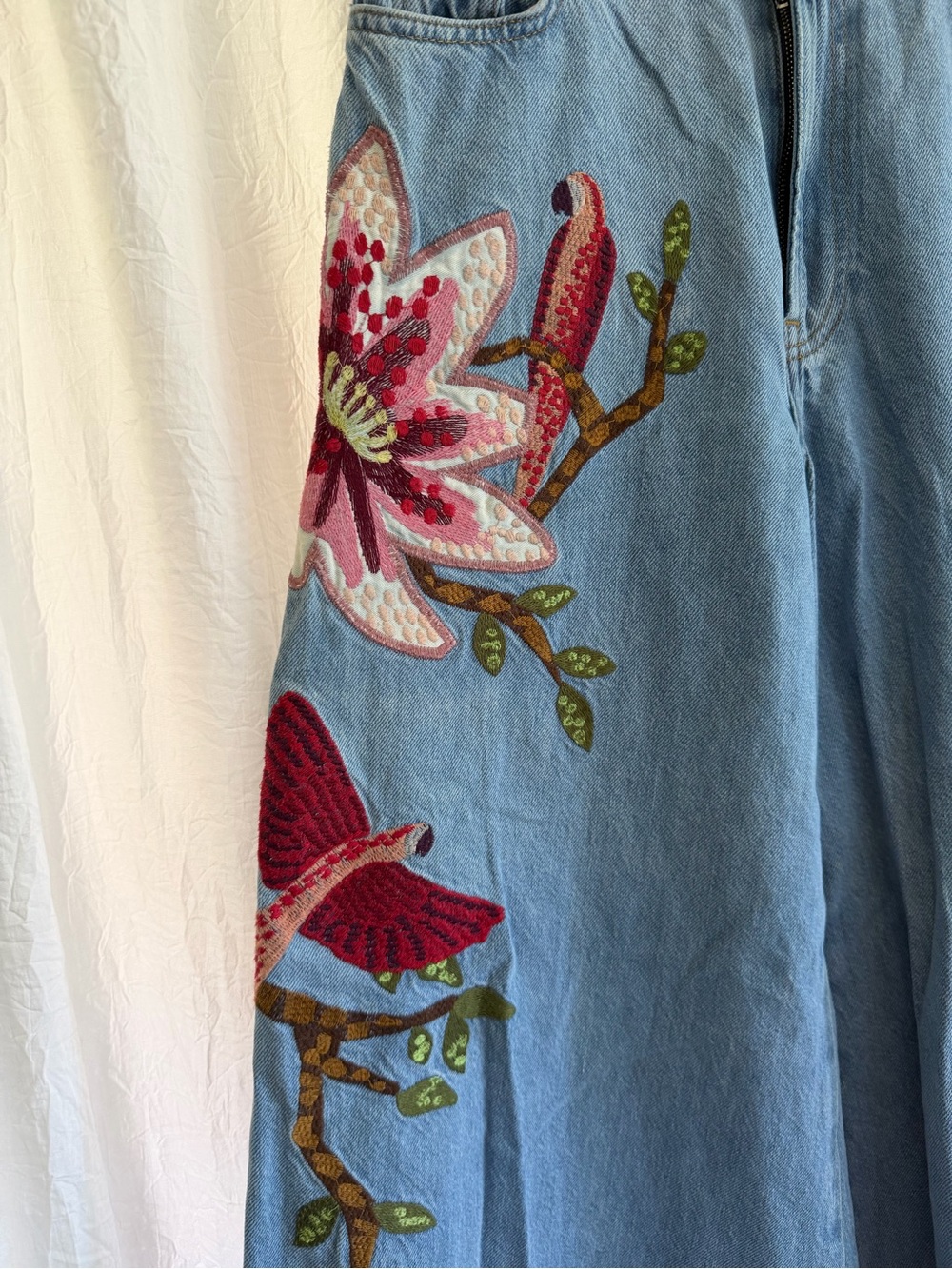 Farm Rio Wide Leg Embroidered Floral Denim Jeans - Picture 3 of 6